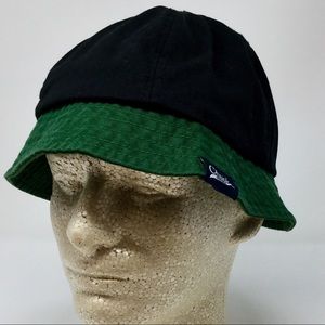Chuck Original black & green bucket hat NWT